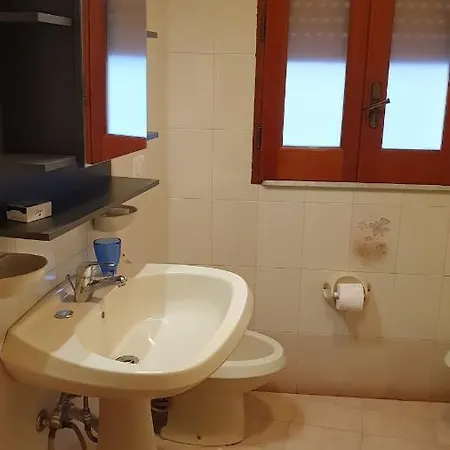 Apartamento In Paese *