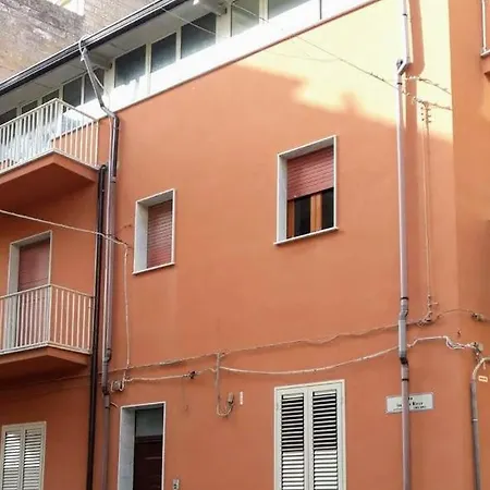 In Paese Apartment